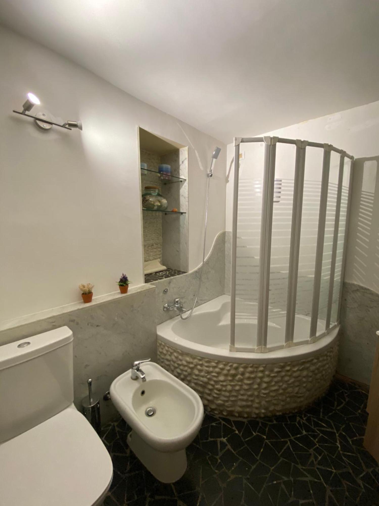 Ciuri Tuttu L'Annu Rooms Катанія Екстер'єр фото